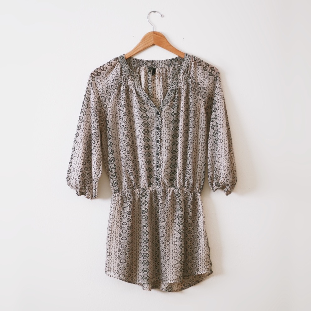 SNAKE PRINT BLOUSE